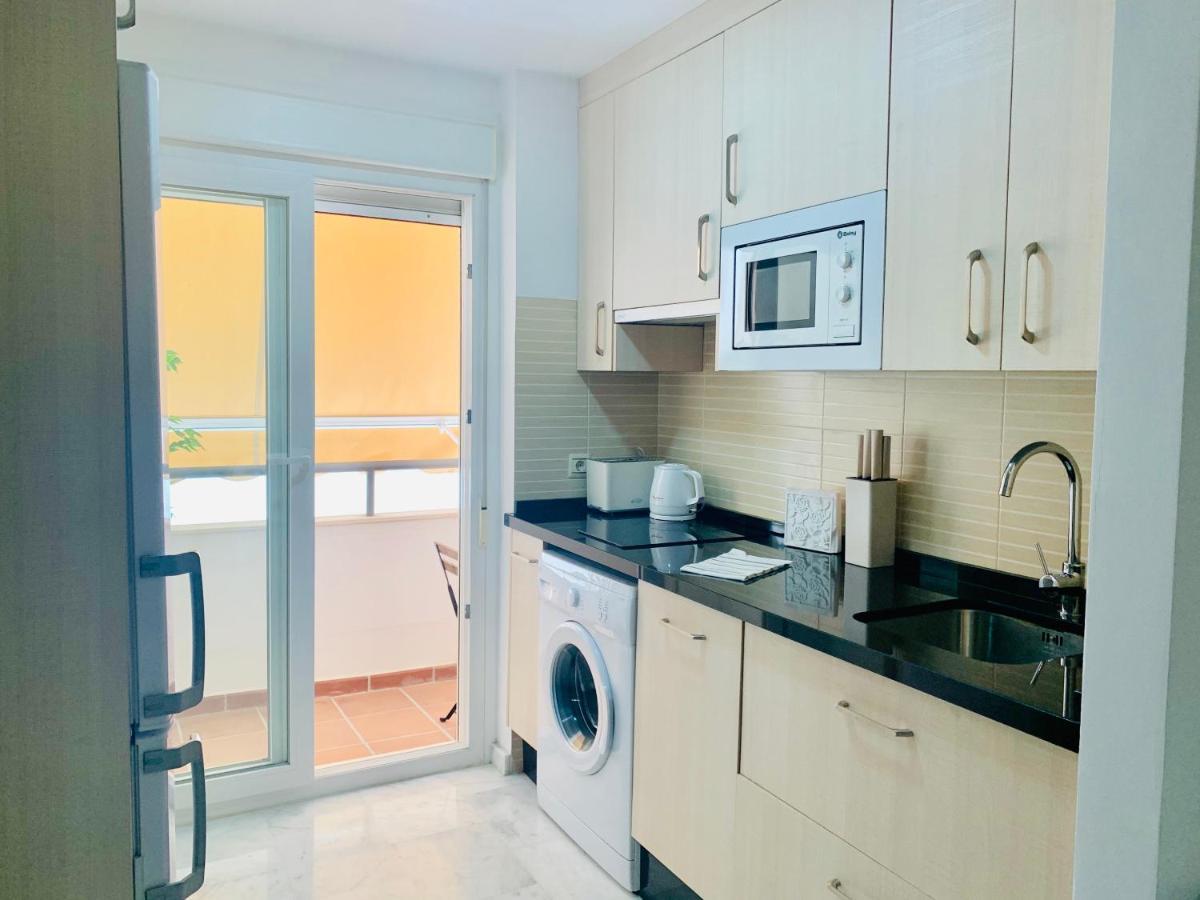 Homely Malaga Parras Con Terraza Interior Y Parking Privado Bajo Suplemento المظهر الخارجي الصورة