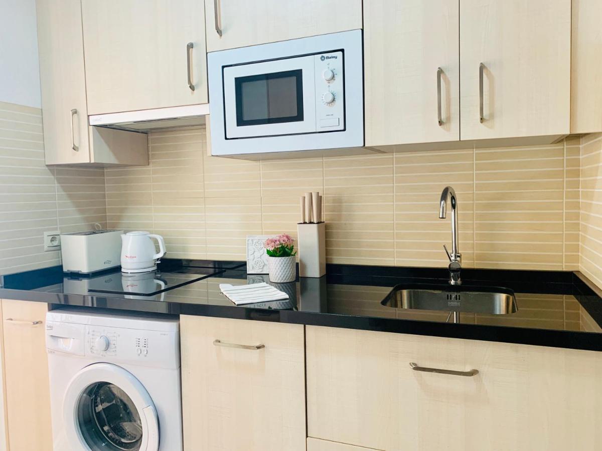 Homely Malaga Parras Con Terraza Interior Y Parking Privado Bajo Suplemento المظهر الخارجي الصورة